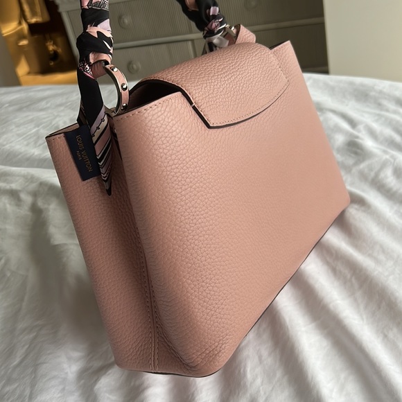 Louis Vuitton Capucines bag - Picture 6 of 7